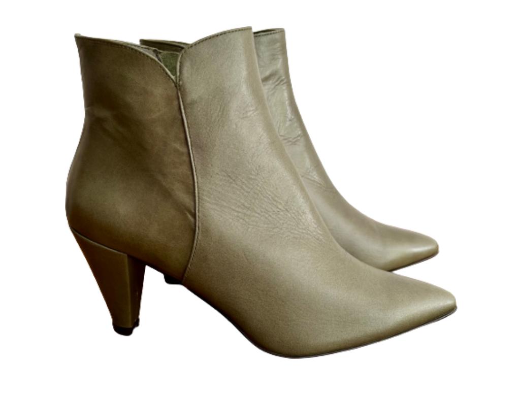 NOE enkellaarzen - 40 - Nieuw, Kleding | Dames, Schoenen, Verzenden, Lage of Enkellaarzen, Nieuw, Noe