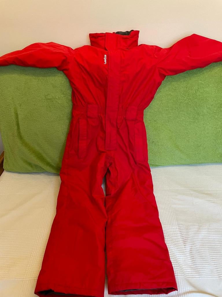 Rood skipak voor kinderen, Ophalen