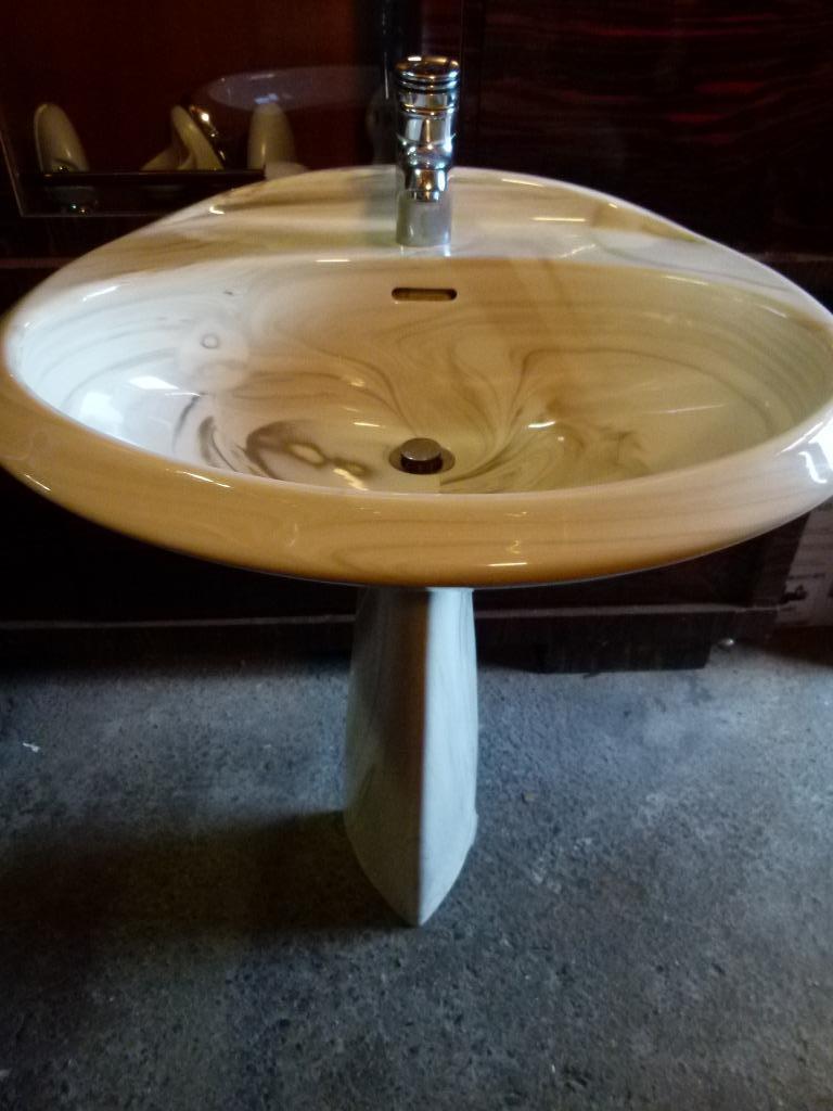 vintage  lavabo wastafel op voet Ideal Stand 70er stukpriis, Verzamelen, Retro, Huis en Inrichting, Ophalen