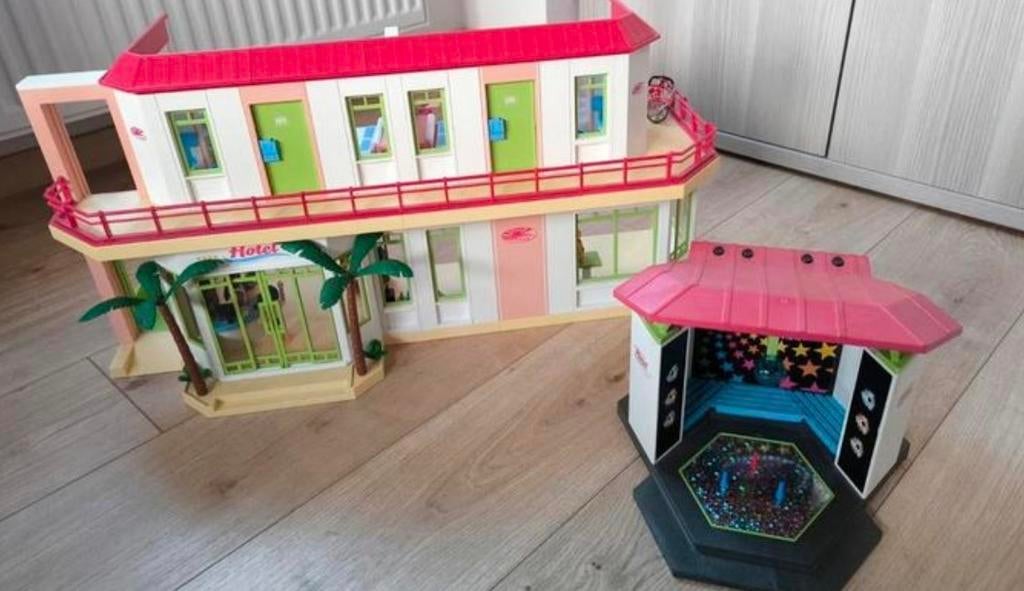 PLAYMOBIL HÔTEL + DISCOTHÈQUE, Enlèvement