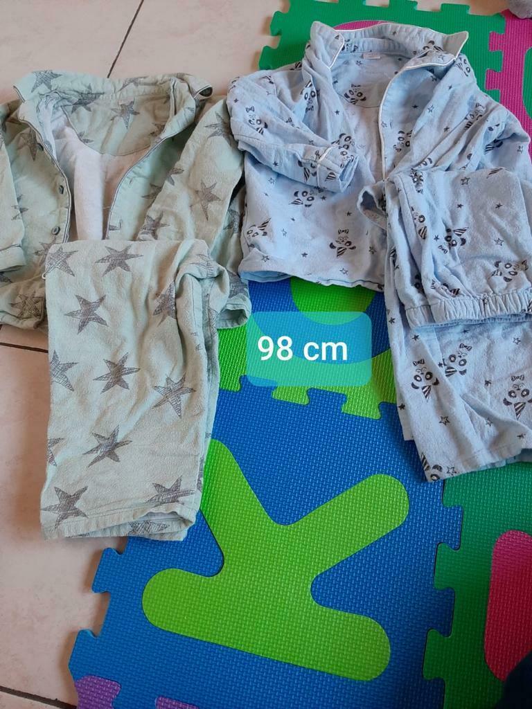 Verschillende soorten zomer- en winterpyjama's, Kinderen en Baby's, Babykleding | Maat 50, Ophalen, Gebruikt, Jongetje, Nacht- of Onderkleding