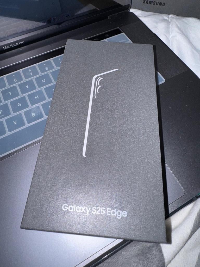 S25 Edge 256gb, Télécoms, Téléphonie mobile | Samsung, Autres modèles, Comme neuf, Enlèvement, Sans abonnement