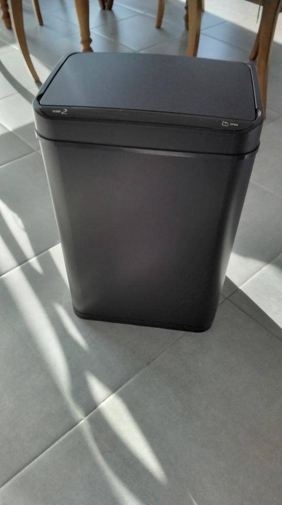 Poubelle 26 litres. Neuve., Maison & Meubles, Accessoires pour la Maison | Poubelles, Enlèvement ou Envoi, Neuf