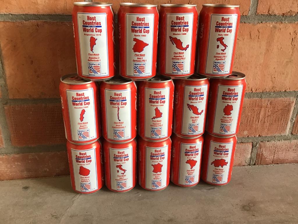 Coca-Cola blikjes reeks 14 st Nederland wereldbeker voetbal, Enlèvement ou Envoi, Utilisé, Emballage