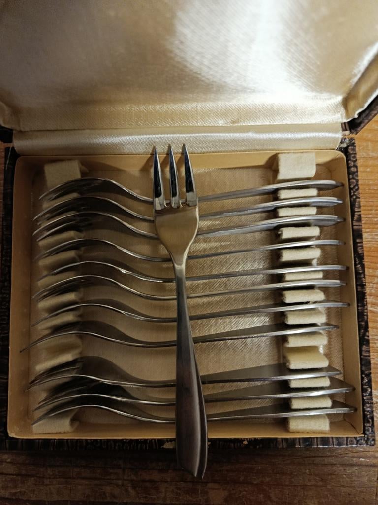 12 petites fourchettes, Maison & Meubles, Résiste au lave-vaisselle, Couverts en vrac, Enlèvement ou Envoi, Comme neuf