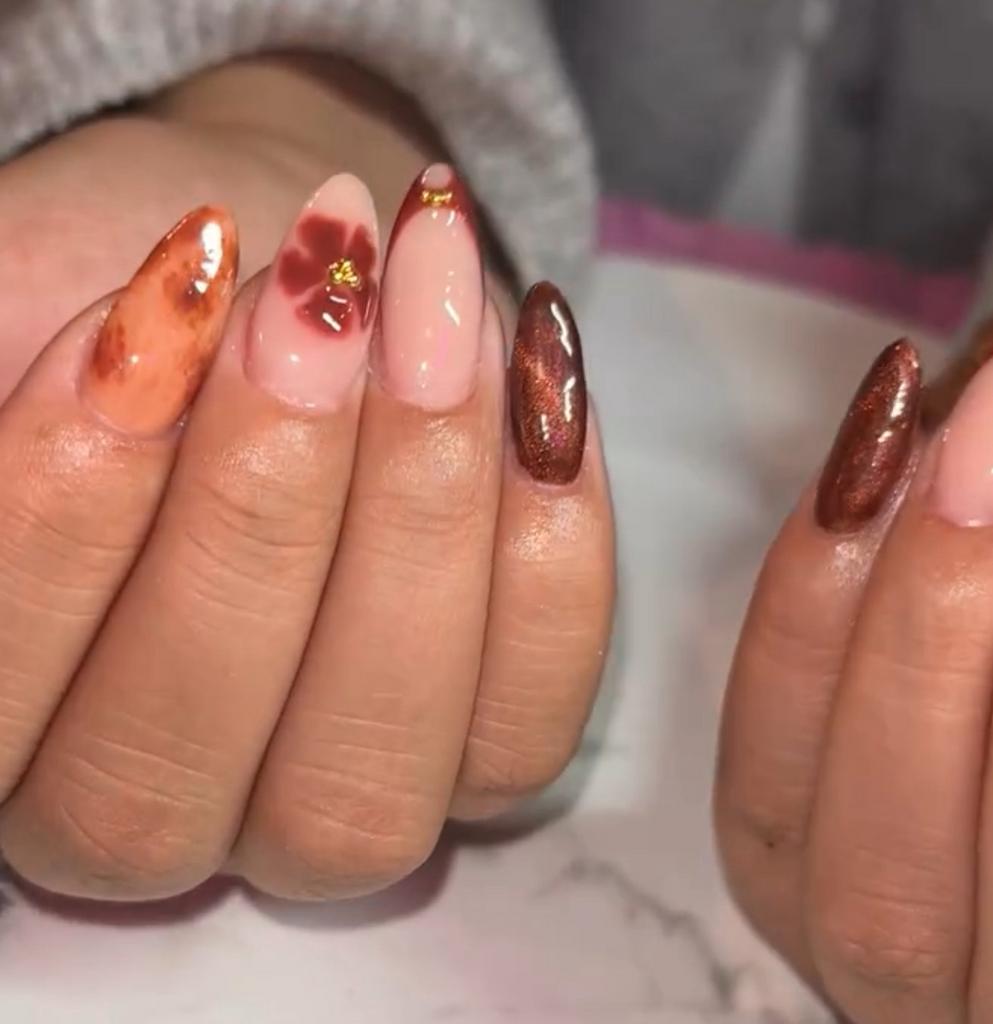 Acrylnagels nagelstyliste Hasselt Kuringen nail art, Enlèvement
