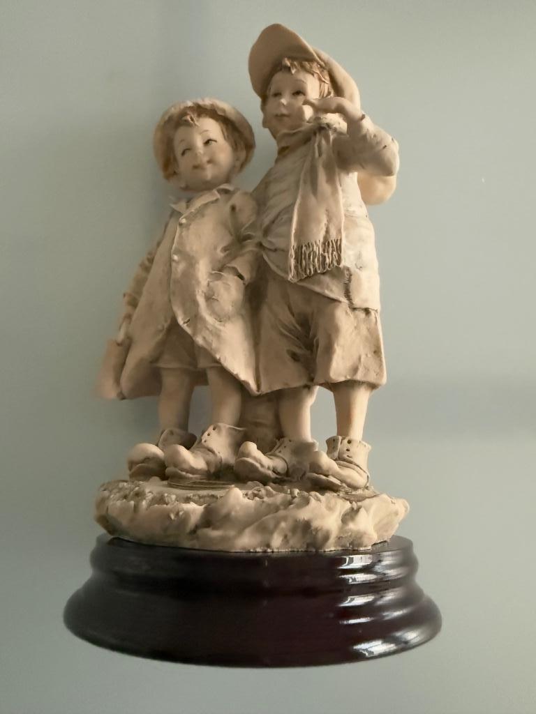Zeldzaam sculpture d’art Florence - Guiseppe Armani, Ophalen of Verzenden, Zo goed als nieuw, Mens