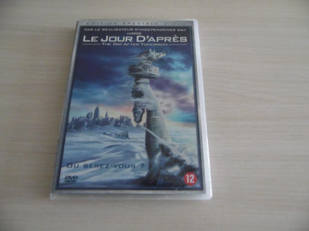 DE DAG NA 2 DVD'S, Cd's en Dvd's, Dvd's | Actie, Zo goed als nieuw, Actie, Vanaf 12 jaar, Ophalen of Verzenden