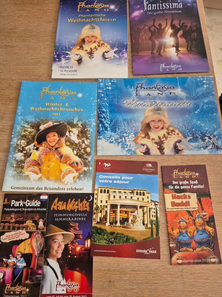 Phantasialand boeken en folders, Verzamelen, Ophalen of Verzenden, Zo goed als nieuw