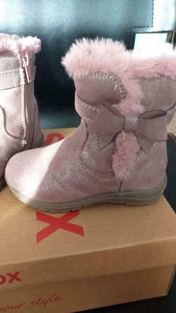 Bottes fourrées pour filles, Bottes, Comme neuf, Enlèvement, Sprox