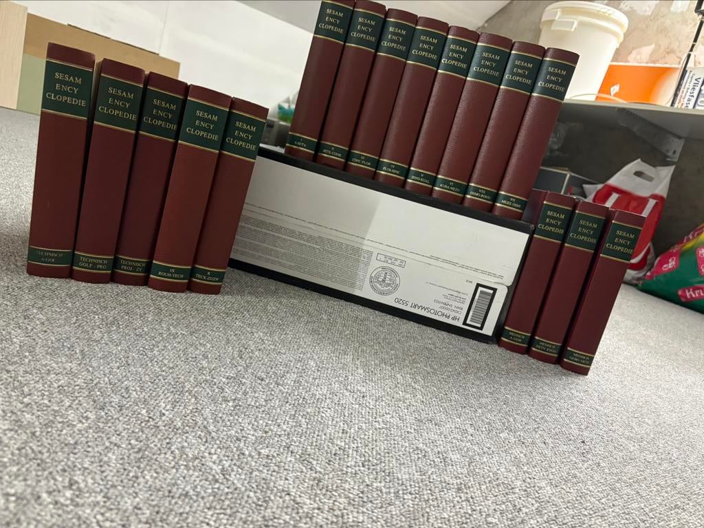 Sesam encyclopedie 16 delig, Boeken, Ophalen, Zo goed als nieuw, Medisch