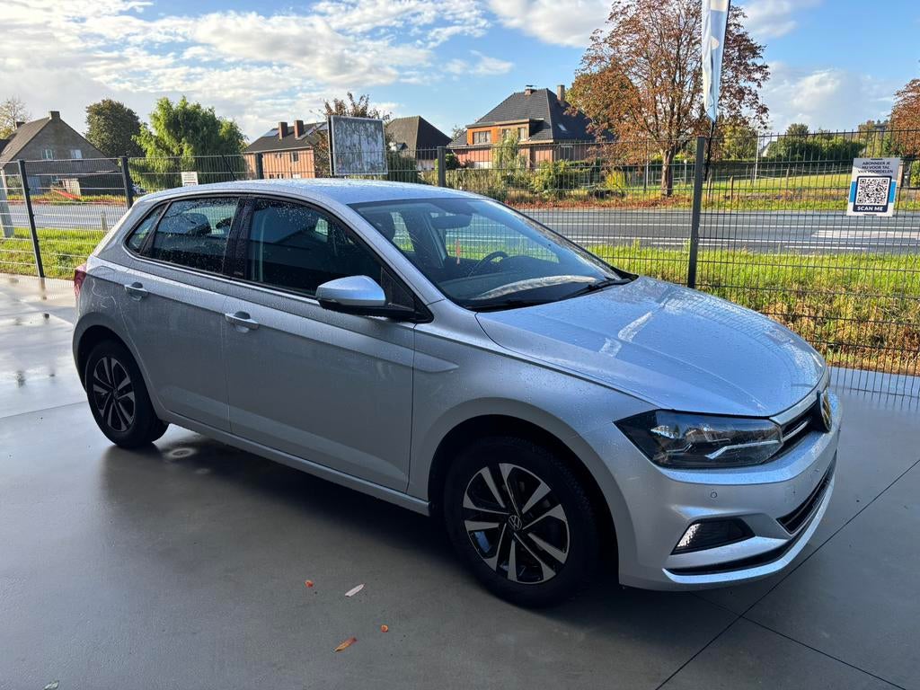 Volkswagen polo 1.0 benzine bj 2021 met 60000 km, Voorwielaandrijving, Electronic Stability Program (ESP), Stof, Euro 6