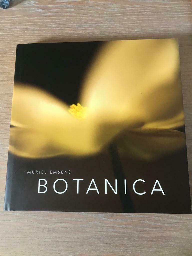 Botanica, Muriel Emsens, Boeken, Ophalen of Verzenden, Nieuw, Fotografie algemeen