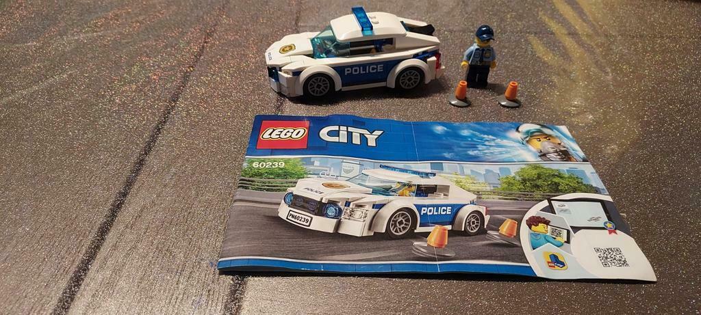 lego 60239 voiture de patrouille, Ophalen of Verzenden, Gebruikt, Complete set, Lego