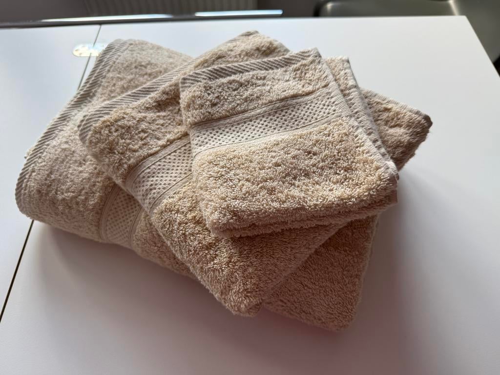 Serviettes de luxe De Witte Lietaer 540 g/m2, Enlèvement ou Envoi, Neuf, Serviette