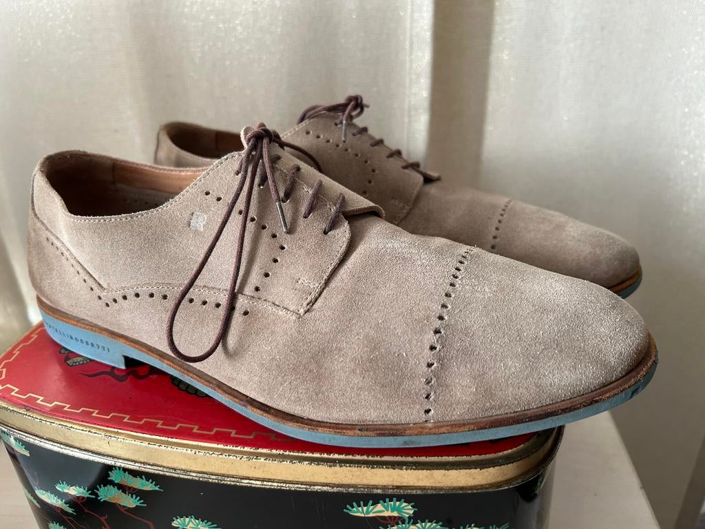 Fratella Rosetti Richelieu beige suedeleer 10 of 44, Ophalen of Verzenden, Zo goed als nieuw