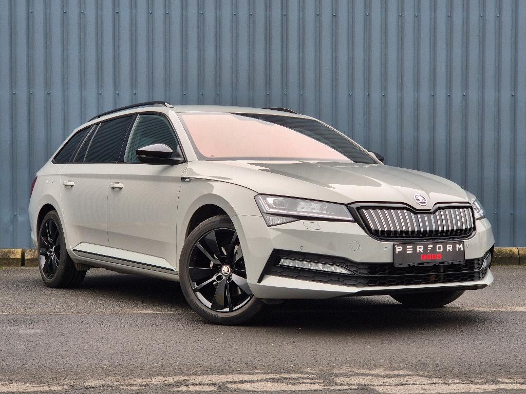 Skoda Superb Combi PHEV 1.4 TSI Sportline DSG 160 kW, Auto's, Skoda, USB, Alcantara, 5 deurs, Hybride Elektrisch/Benzine