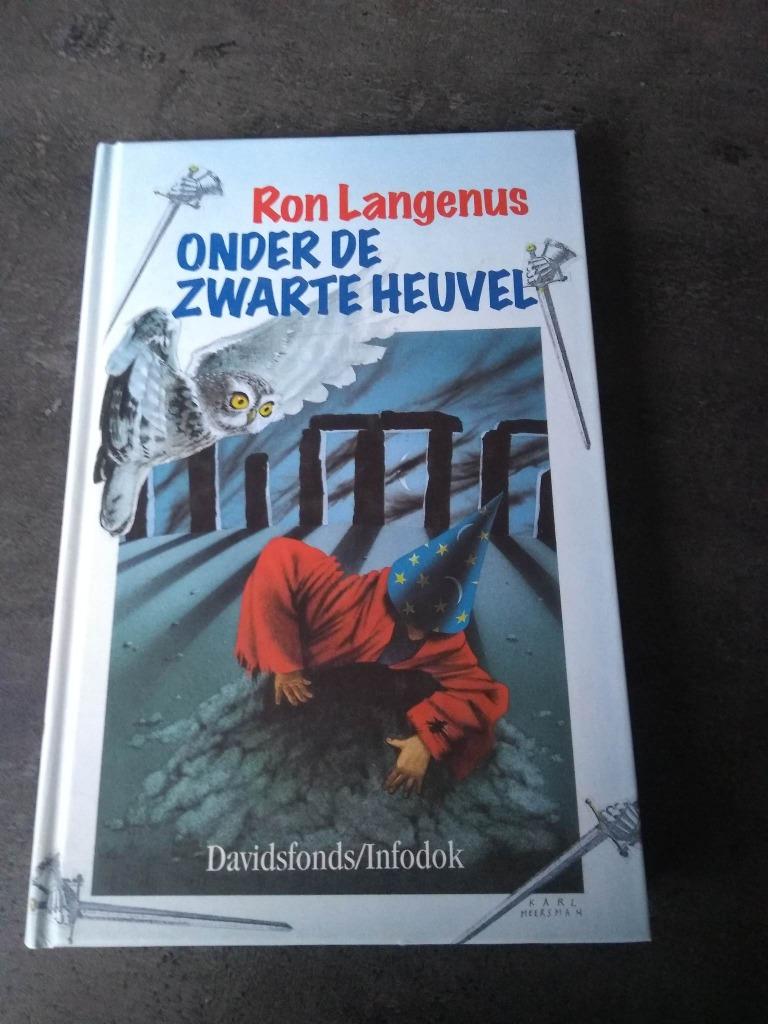 onder de zwarte heuvel, Boeken, Ophalen of Verzenden, Gelezen, Ron Langenus