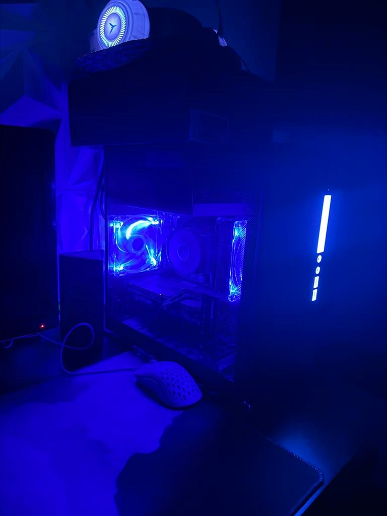 PC de jeu (ERAZER Engineer P10 MD35354), Enlèvement ou Envoi, Comme neuf, Jeu de rôle (Role Playing Game), Un ordinateur