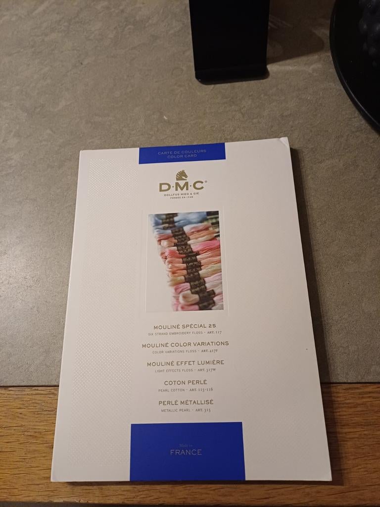DMC kleurenkaart borduren, Hobby en Vrije tijd, Ophalen