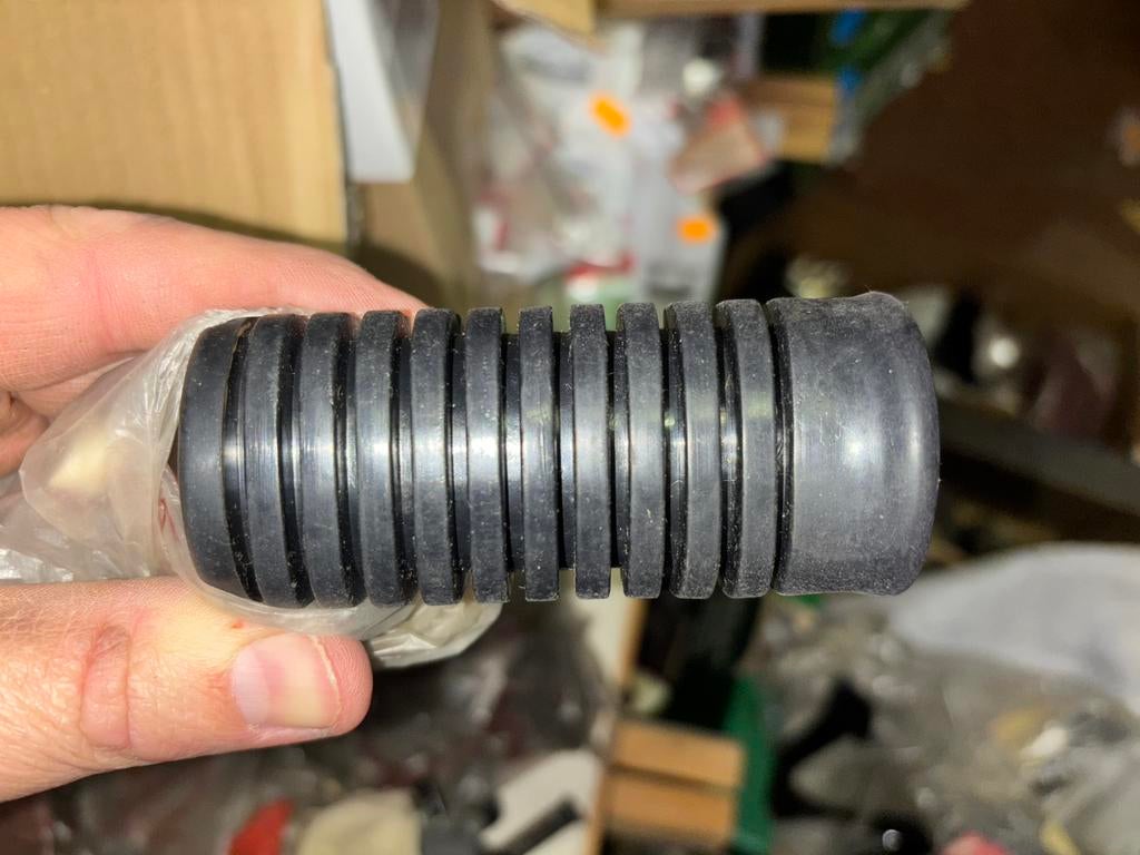 Rubber van voorste voetsteun Honda, Ophalen of Verzenden, Nieuw