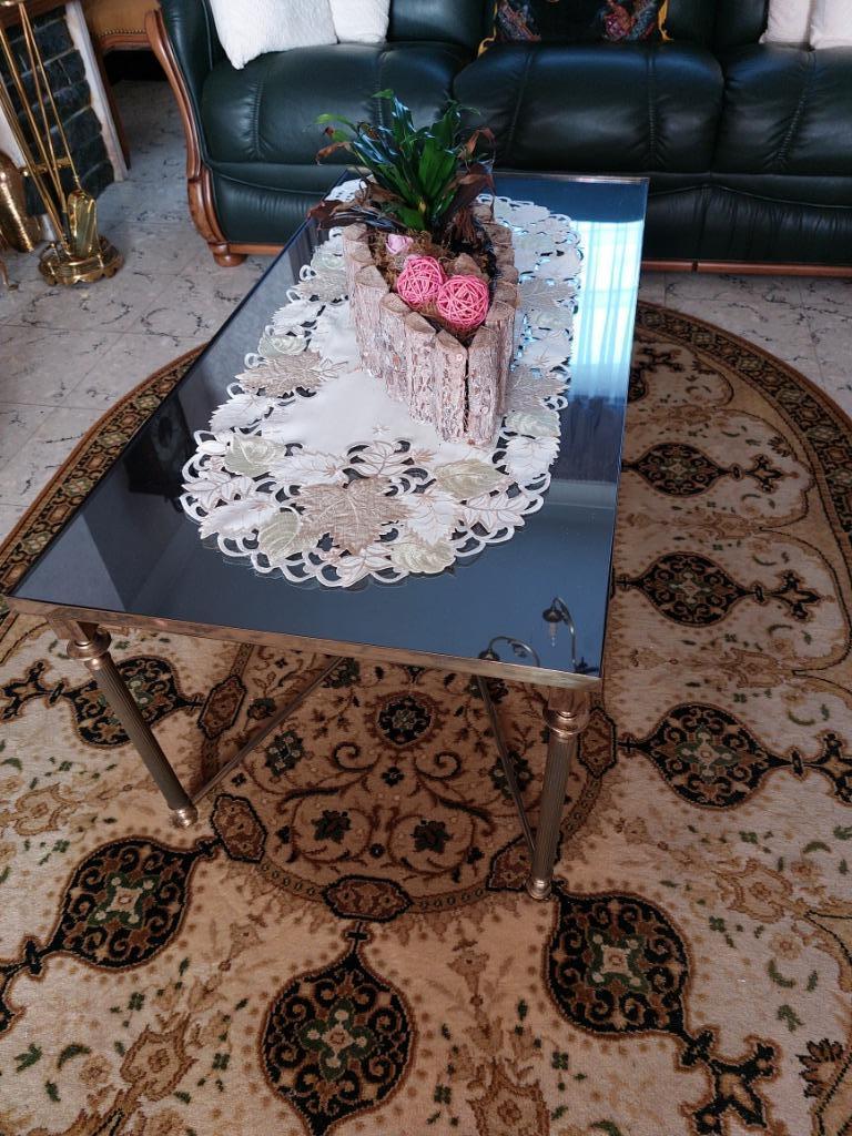 La tablette de table basse est un miroir avec fer, Enlèvement, Utilisé