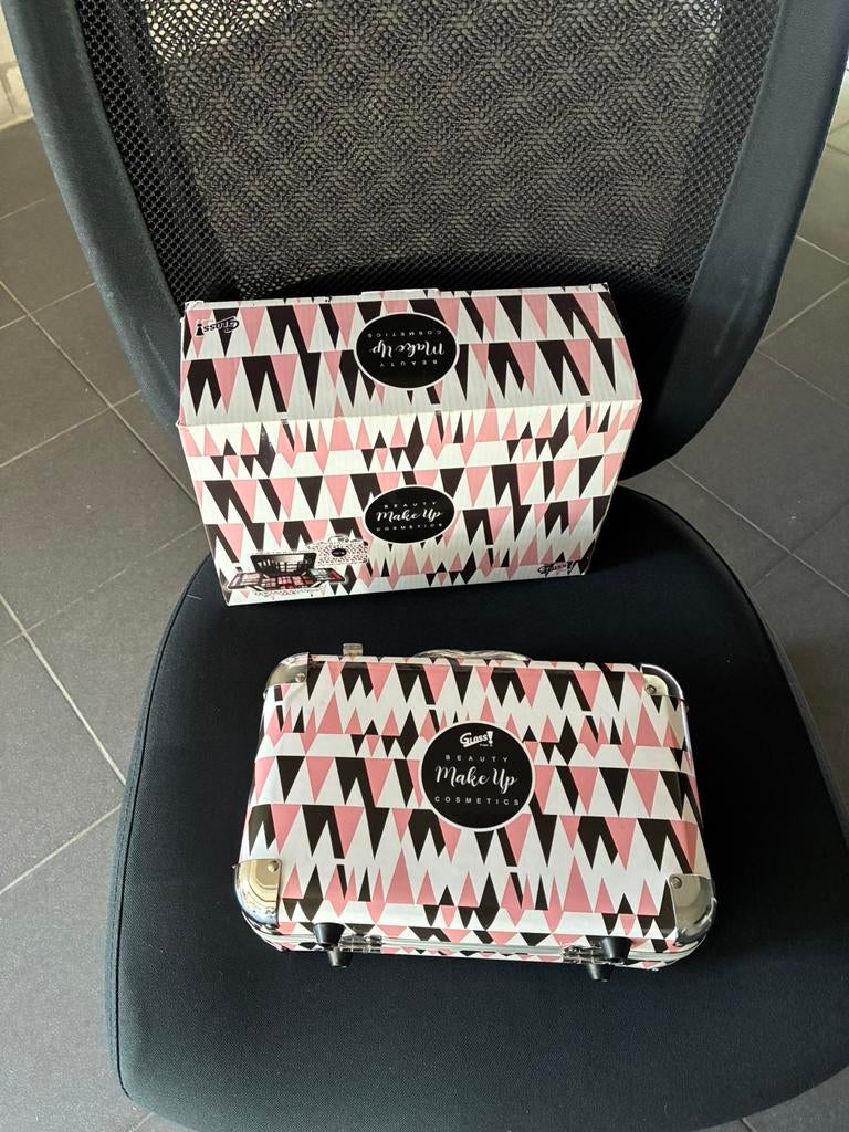 Make-up koffer, Handtassen en Accessoires, Ophalen of Verzenden, Zo goed als nieuw