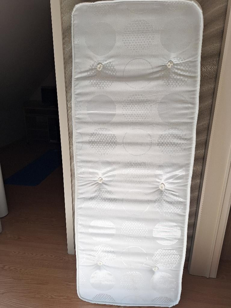 Matelas, Matelas, Enlèvement, 190 cm ou moins, 70 cm ou moins