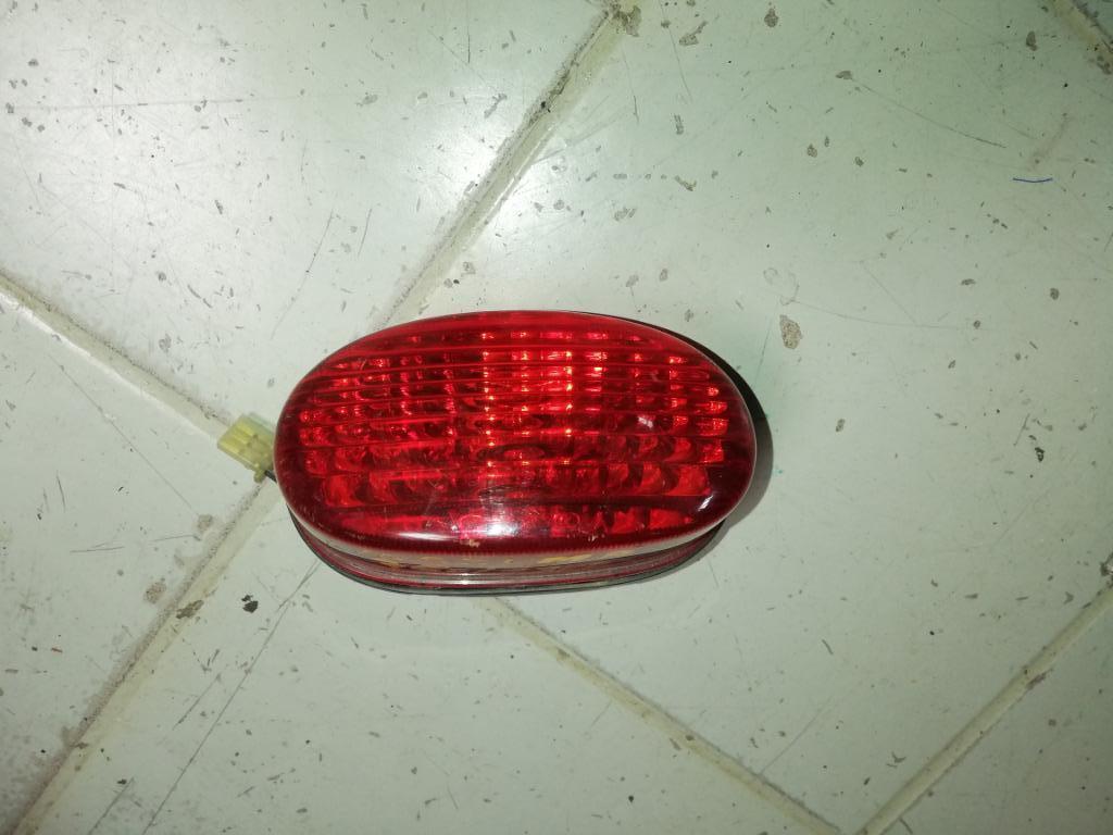 suzuki gsx 750 gsx 1200 inazuma achterlicht, Enlèvement ou Envoi, Utilisé
