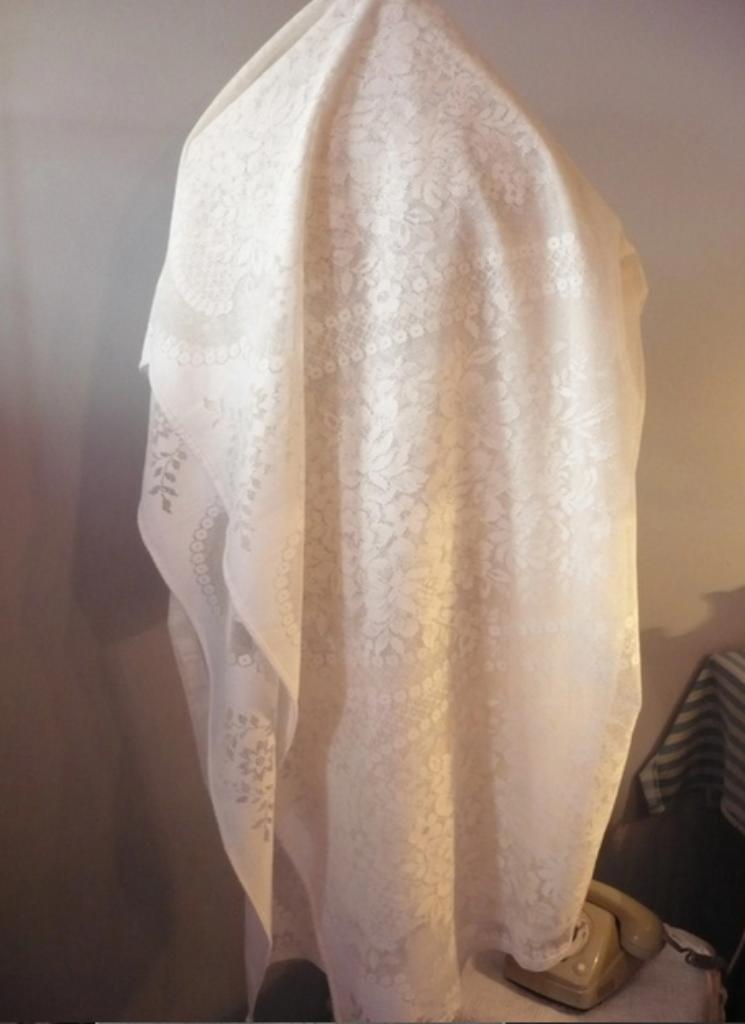 Rideau vintage, Enlèvement ou Envoi, Comme neuf, 100 à 150 cm, 200 cm ou plus