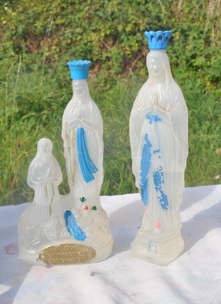 2 bouteilles vierge de lourdes pour eau bénite, Enlèvement ou Envoi, Utilisé, Autres types, Christianisme | Catholique