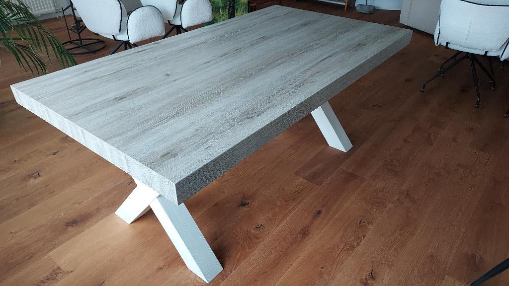 Table de salle à manger rurale, Maison & Meubles, Tables | Tables à manger, Cinq personnes ou plus, 150 à 200 cm, 50 à 100 cm