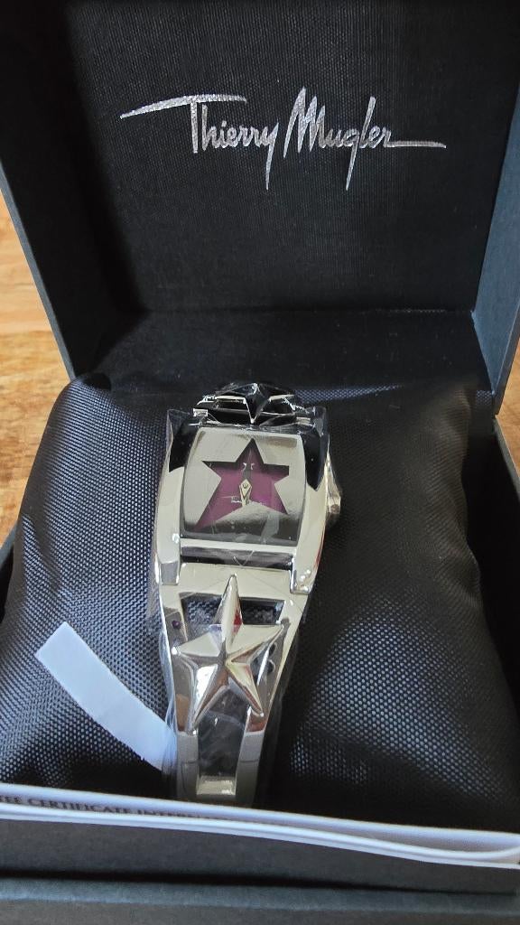 Vend: Montre Thierry Mugler neuve, Handtassen en Accessoires, Overige merken, Polshorloge, Overige materialen, Nieuw