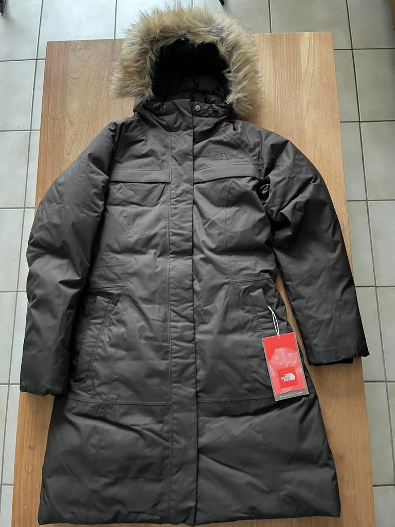 Nieuwe damesparka The North Face maat M, Maat 38/40 (M), Bruin, Nieuw, Ophalen of Verzenden