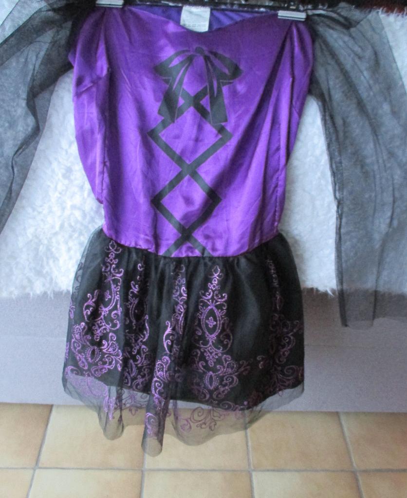 carnaval jurk, Ophalen, Zo goed als nieuw, Maat 38/40 (M), Kleding