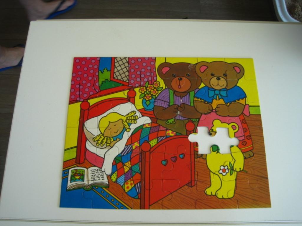 Puzzel - Goudlokje en de 3 beren - 36 stuks - WEL VOLLEDIG, Ophalen of Verzenden, 10 tot 50 stukjes, Gebruikt, 2 tot 4 jaar