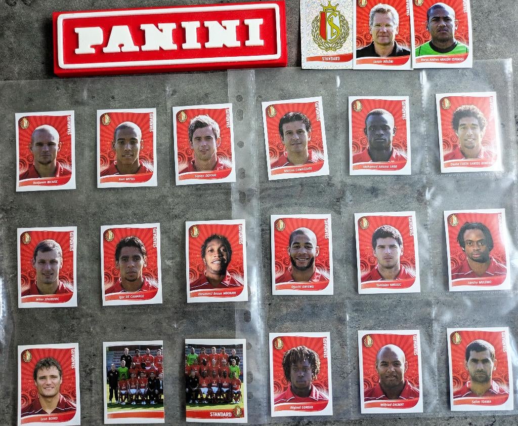 Panini football 2009 STANDARD LUIK 21 voetbal stickers 2009, Hobby en Vrije tijd, Stickers en Plaatjes, Nieuw, Verzenden