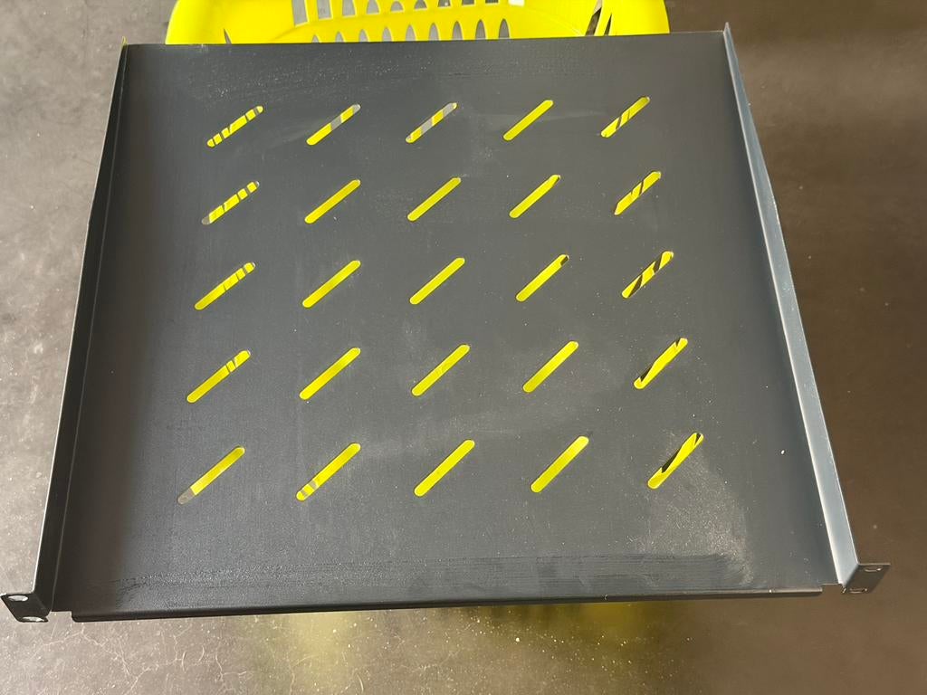 1U Legplank 19”, Ophalen, Zo goed als nieuw