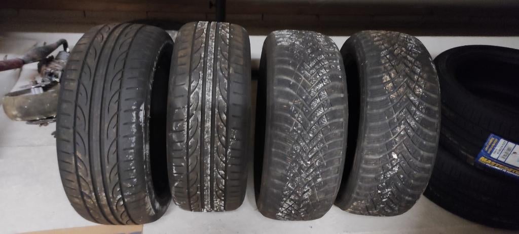 4 pneus Hankook 215/50/R17, Autos : Pièces & Accessoires, Pneus & Jantes, Enlèvement, Pneus été, Pneu(s)