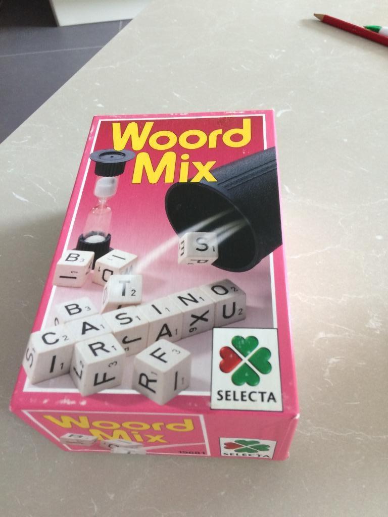 gezelschapsspel Woord Mix Selecta, Ophalen, Zo goed als nieuw