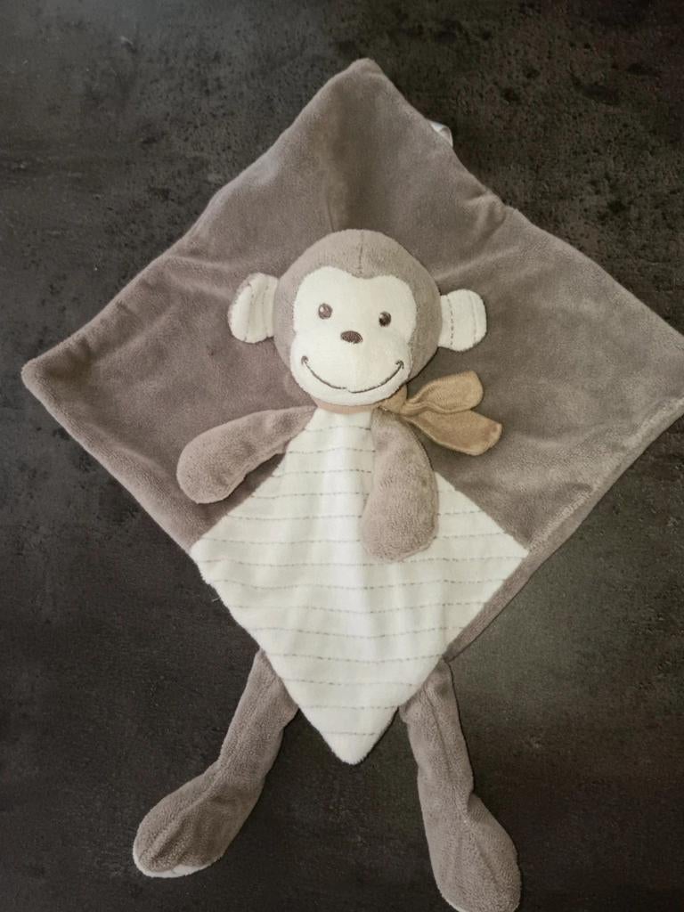 Doudou met aapje, Ophalen of Verzenden, Zo goed als nieuw, Overige typen