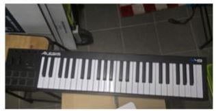 touches du contrôleur MIDI Alesis, Enlèvement, Utilisé