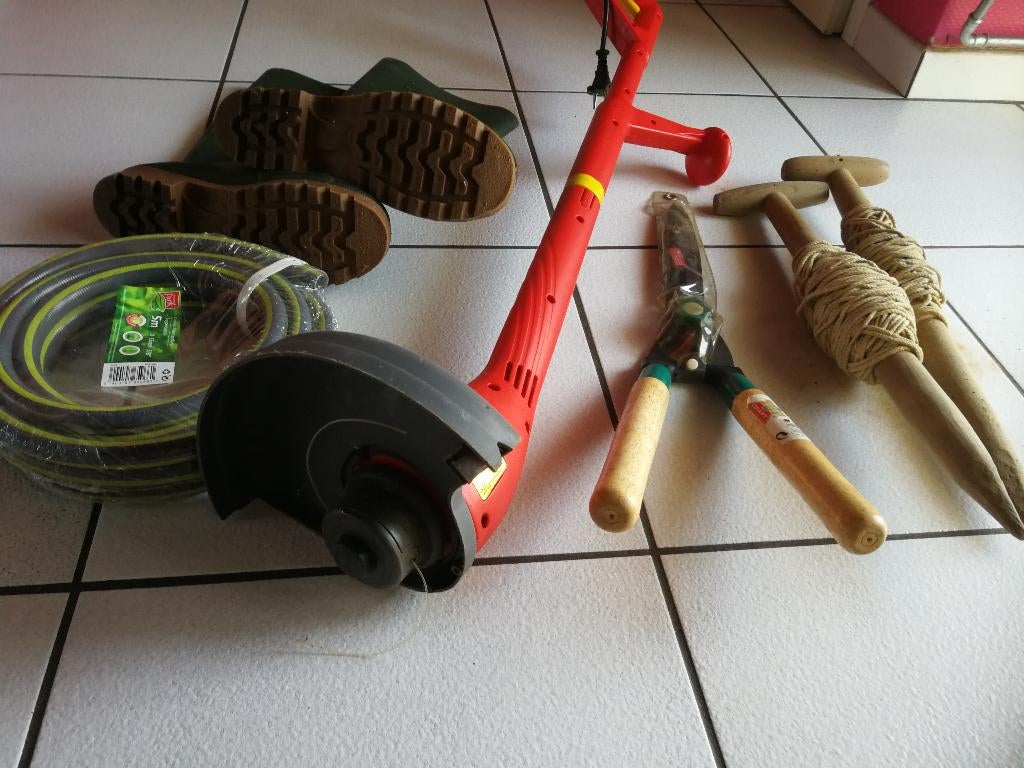 Divers Accessoires de Jardin, Tuin en Terras, Hand-tuingereedschap, Zo goed als nieuw, Overige soorten, Ophalen