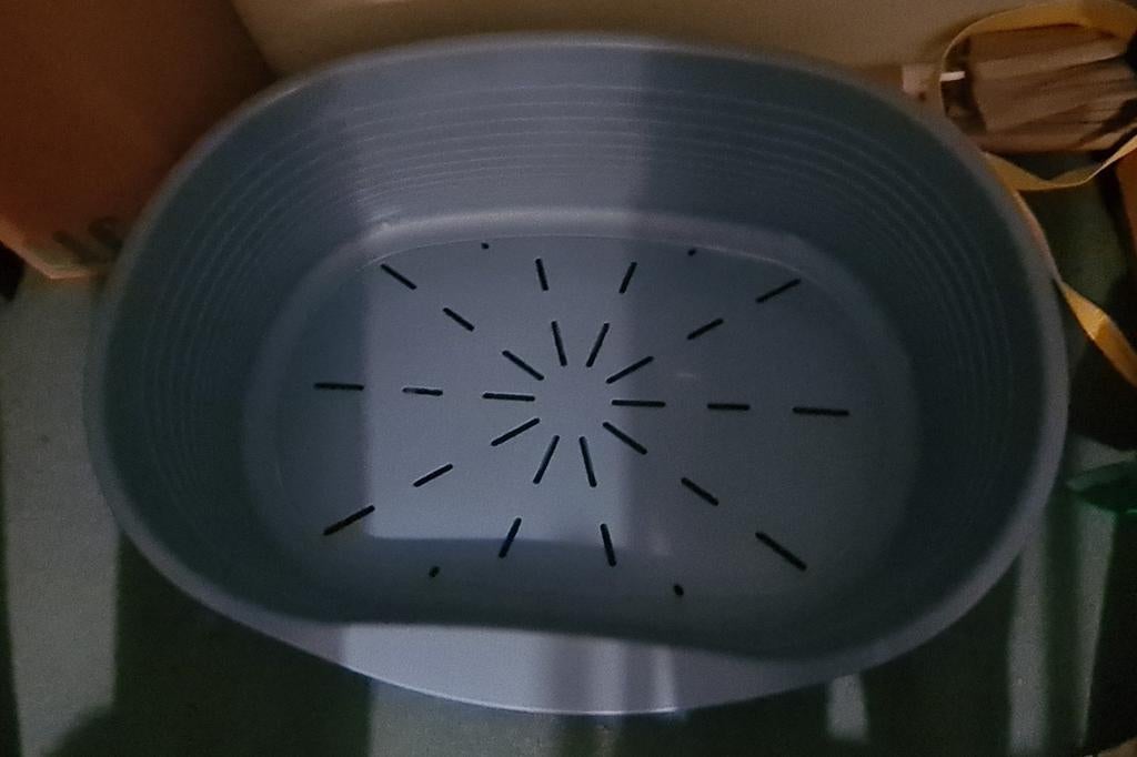 Panier en plastique pour chien, Enlèvement, Comme neuf