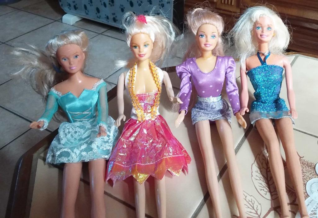 8 poupées, Ophalen of Verzenden, Gebruikt, Barbie