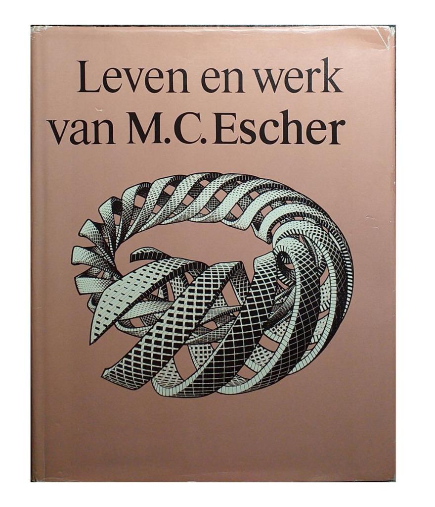 M.C. Escher - Leven en werk, Boeken, Kunst en Cultuur | Beeldend, Ophalen of Verzenden, Gelezen, Grafische vormgeving, Locher, J.L.(M.C. Escher)
