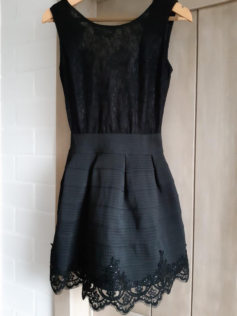 Feestjurk Choclate Smal, Kleding | Dames, Overige typen, Zwart, Ophalen of Verzenden, Zo goed als nieuw