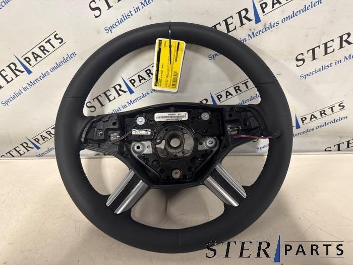 Volant d'un Mercedes ML-Klasse, Neuf, -, -, Enlèvement ou Envoi