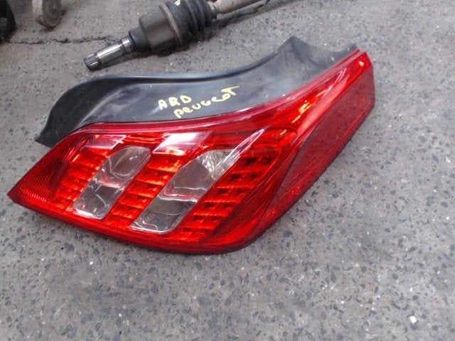 Feu arrière droit Peugeot 508 2011-2014 LP/15440, Ophalen, Gebruikt, Peugeot