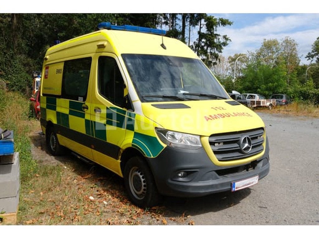 REF:A65 - Ambulance Mercedes-Benz Sprinter (2021-227.620 km-, Autos, Achat, Entreprise, Autres carburants, Mercedes-Benz